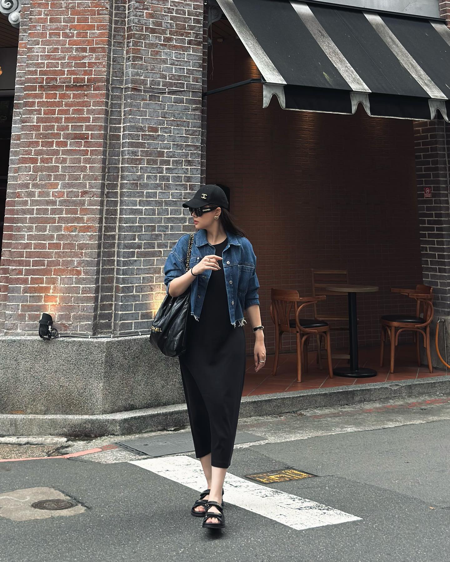 10 set đồ mùa đông cho thấy đẳng cấp thời trang của phu nhân tổng giám đốc tập đoàn nghìn tỷ - Ảnh 10.