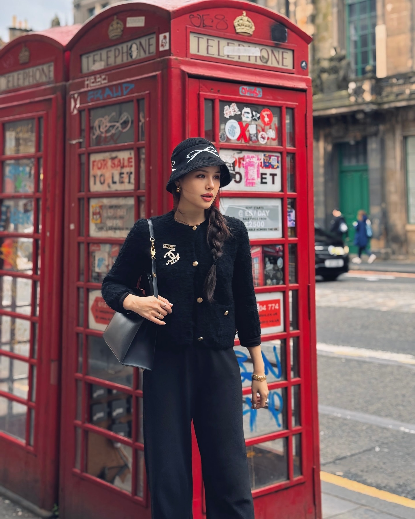 10 set đồ mùa đông cho thấy đẳng cấp thời trang của phu nhân tổng giám đốc tập đoàn nghìn tỷ - Ảnh 8.