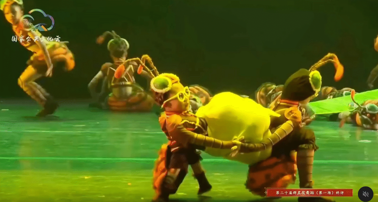 Lại thêm một bài múa thiếu nhi  - Ảnh 4.