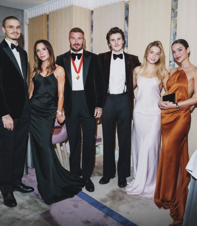 "Tiểu mỹ nhân" Harper Beckham xinh đẹp như hoa! - Ảnh 3. "Tiểu mỹ nhân" Harper Beckham xinh đẹp như hoa! - Ảnh 3.