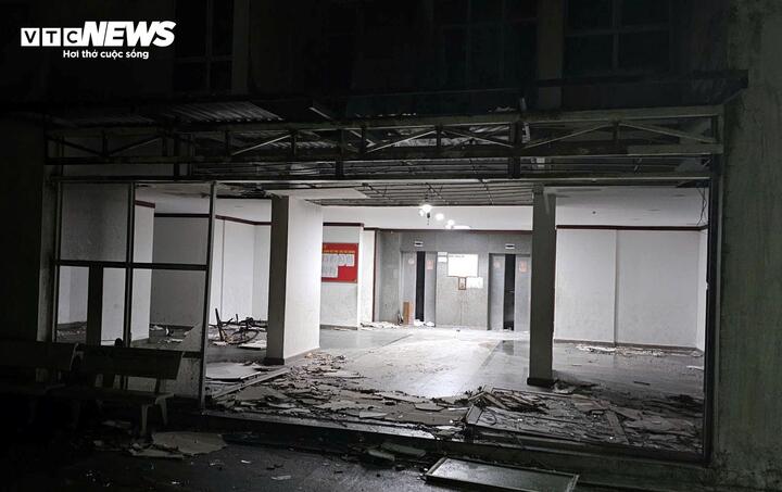 Cảnh tượng đau lòng khi bão số 13 đi qua - Ảnh 3. Cảnh tượng đau lòng khi bão số 13 đi qua - Ảnh 3.
