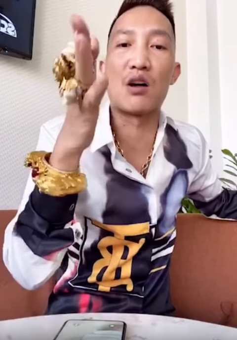 Số vàng mà Huấn Hoa Hồng có - Ảnh 4.