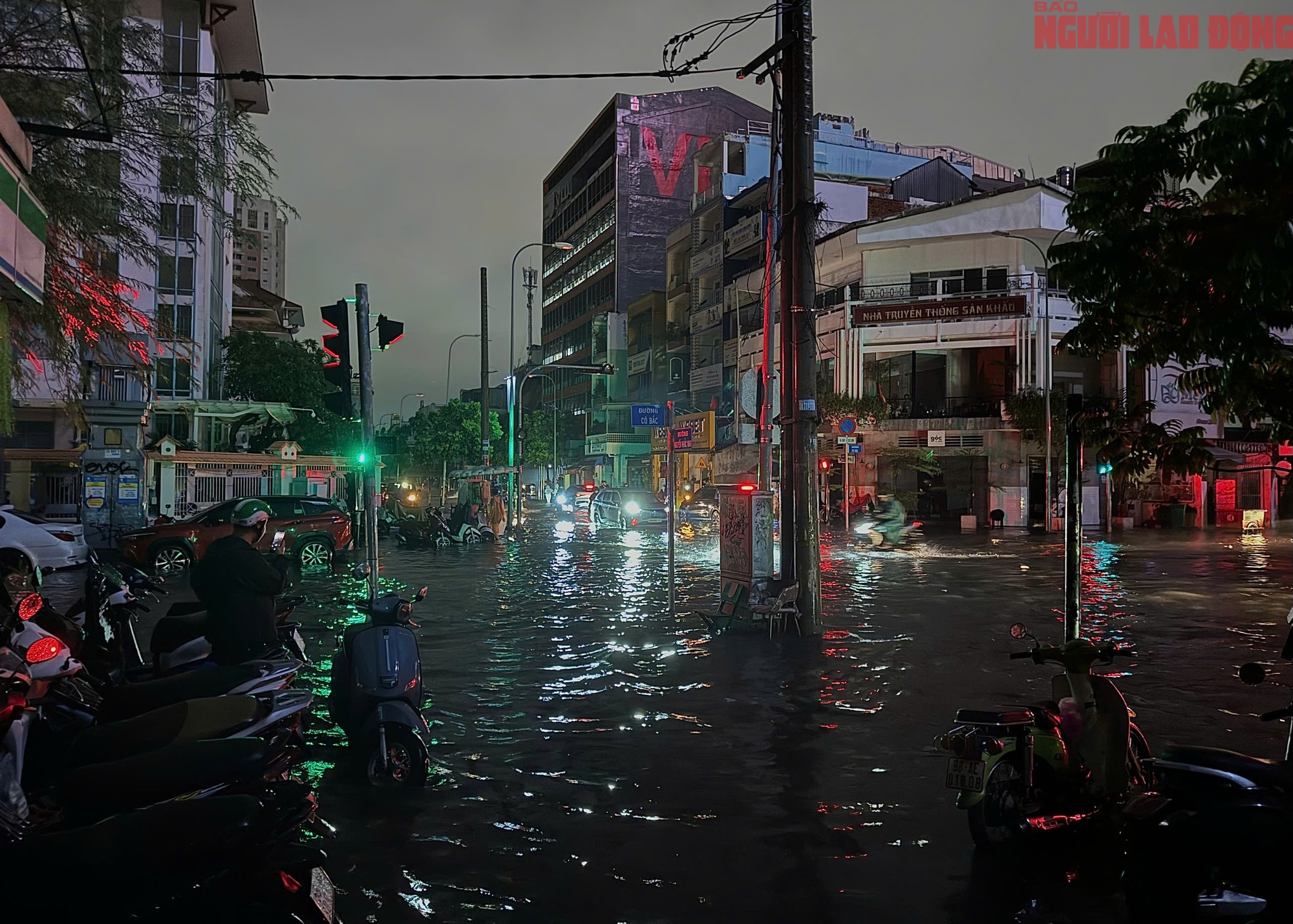 - Ảnh 4. - Ảnh 4.