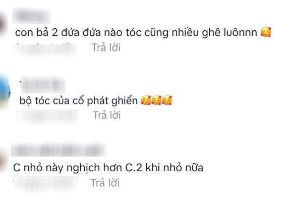 Con gái út của Đông Nhi: Cô nhóc &quot;siêu quậy&quot; với mái tóc cực phẩm dù mới hơn 1 tuổi - Ảnh 10.