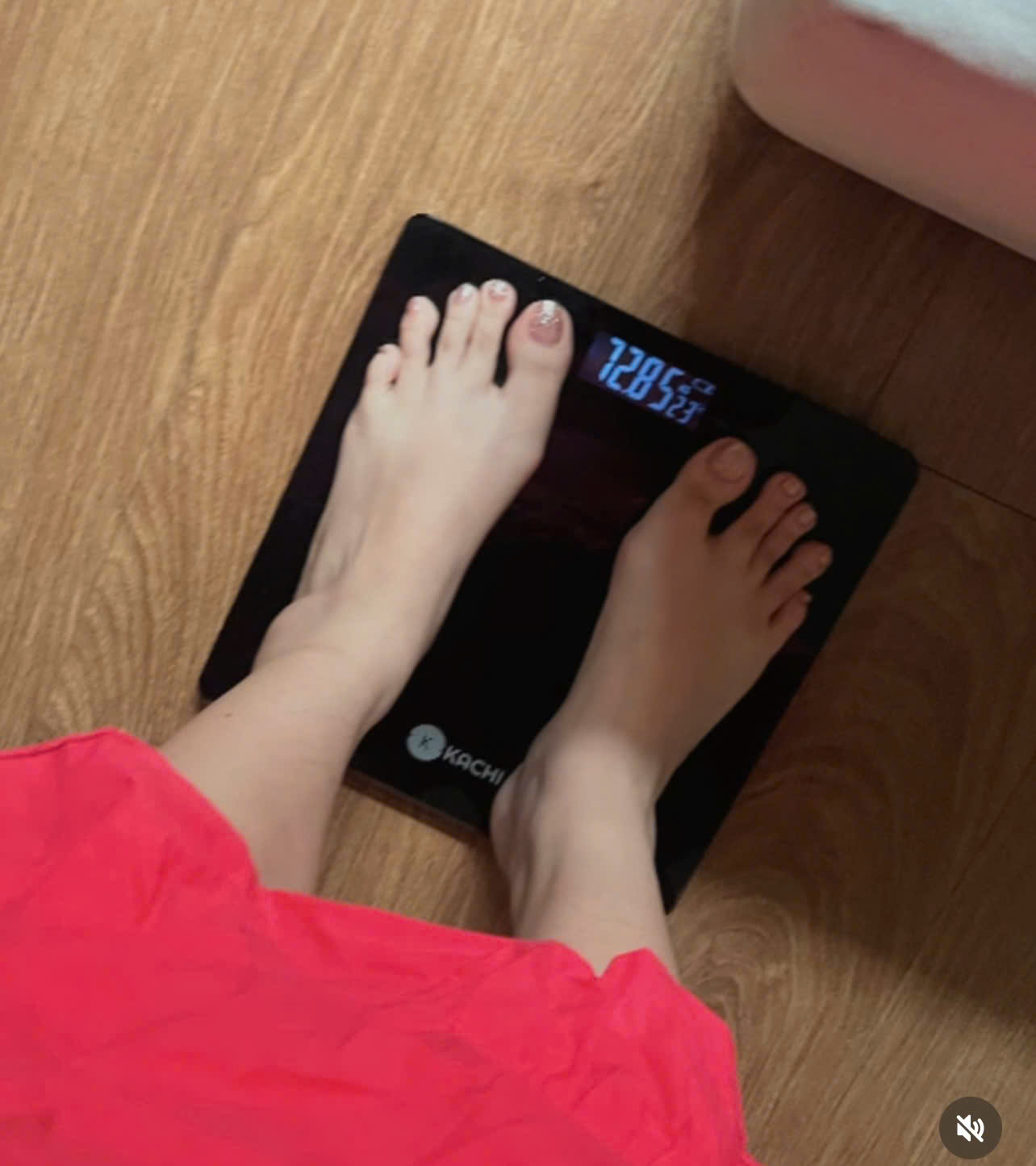 Ngọc nữ Vbiz tăng cân mất kiểm soát, bị trầm cảm hiện ra sao?- Ảnh 6. Ngọc nữ Vbiz tăng cân mất kiểm soát, bị trầm cảm hiện ra sao?- Ảnh 6.