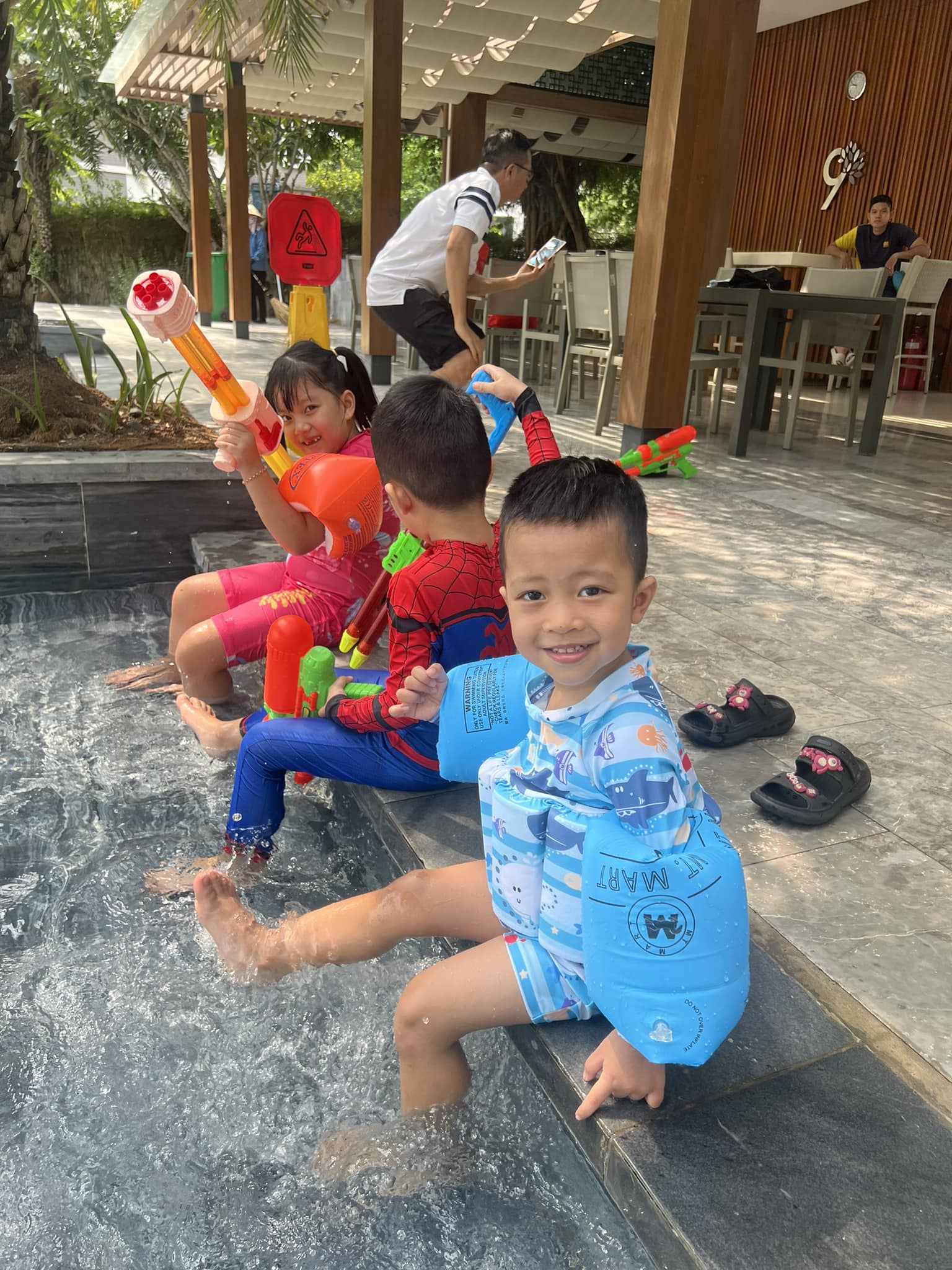 Con gái lớn của hotmom Helen Nguyễn 12 tuổi cao 1m65: Kết quả của hành trình mẹ giảm cân - con cao lớn - Ảnh 16. Con gái lớn của hotmom Helen Nguyễn 12 tuổi cao 1m65: Kết quả của hành trình mẹ giảm cân - con cao lớn - Ảnh 16.