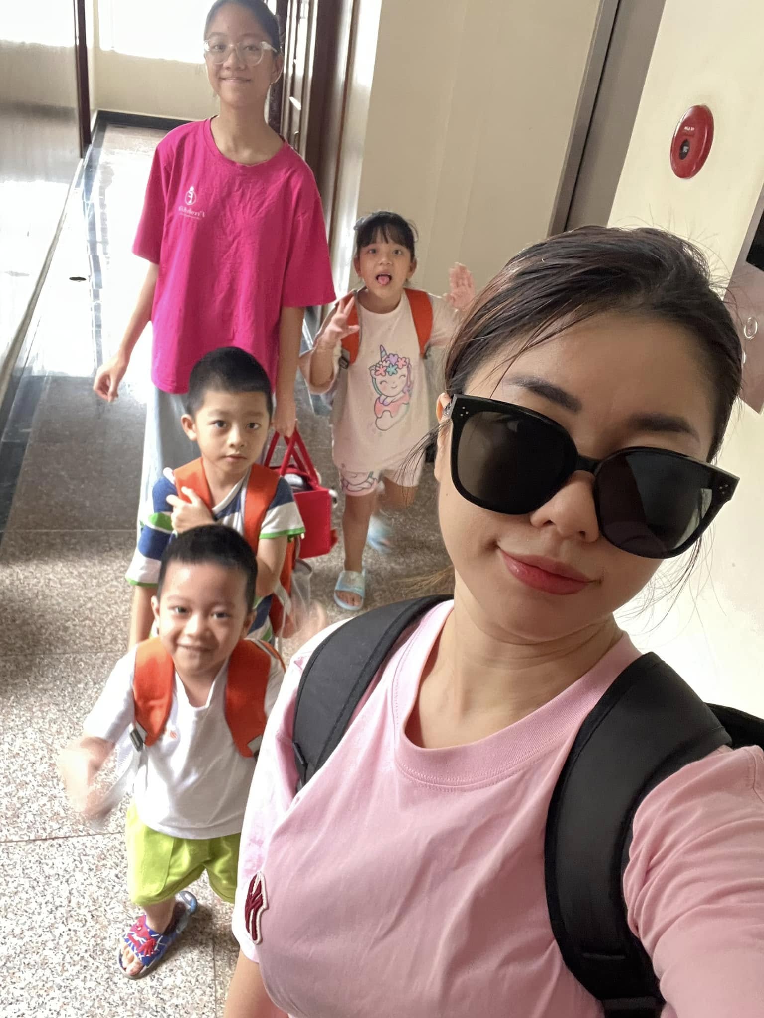 Con gái lớn của hotmom Helen Nguyễn 12 tuổi cao 1m65: Kết quả của hành trình mẹ giảm cân - con cao lớn - Ảnh 17. Con gái lớn của hotmom Helen Nguyễn 12 tuổi cao 1m65: Kết quả của hành trình mẹ giảm cân - con cao lớn - Ảnh 17.