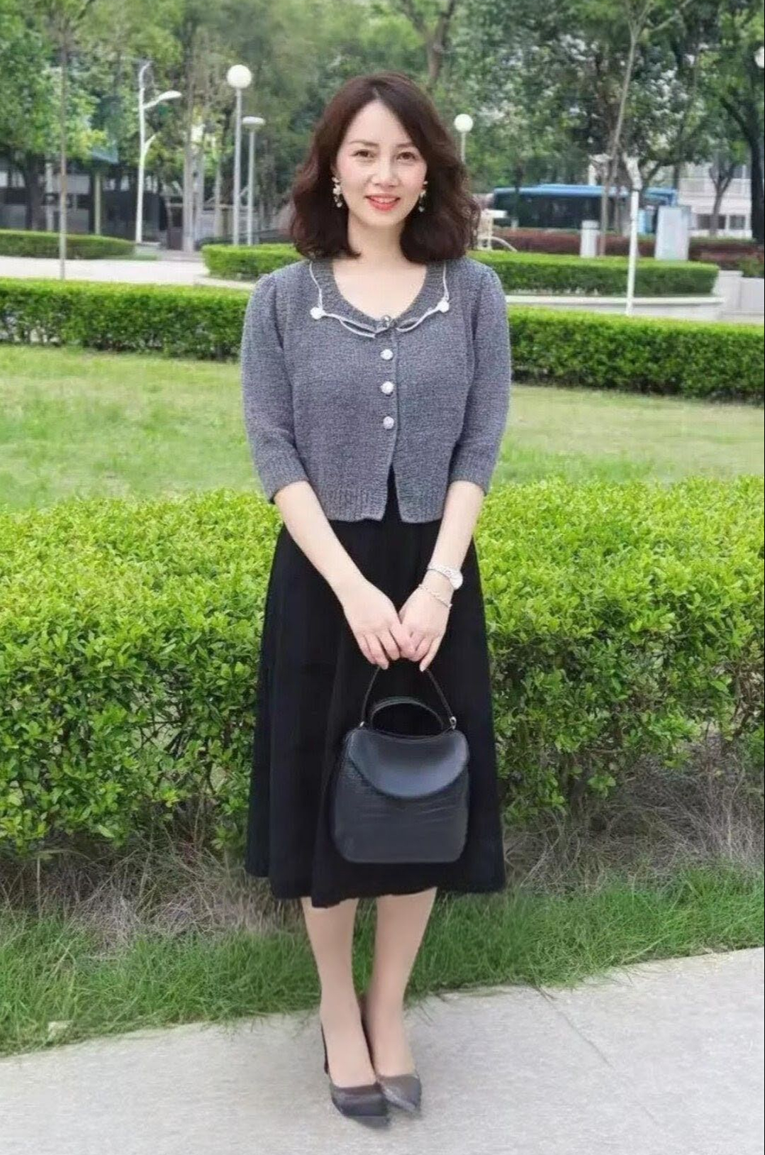 Ở tuổi 50: Tăng đúng 4 khoản, giảm 3 khoản để tài chính vững và sống an nhàn về già - Ảnh 1.