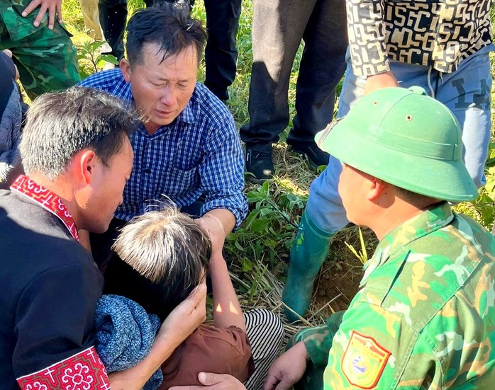 Nữ sinh mất tích sau giờ học được tìm thấy tại khe nước - Ảnh 1.