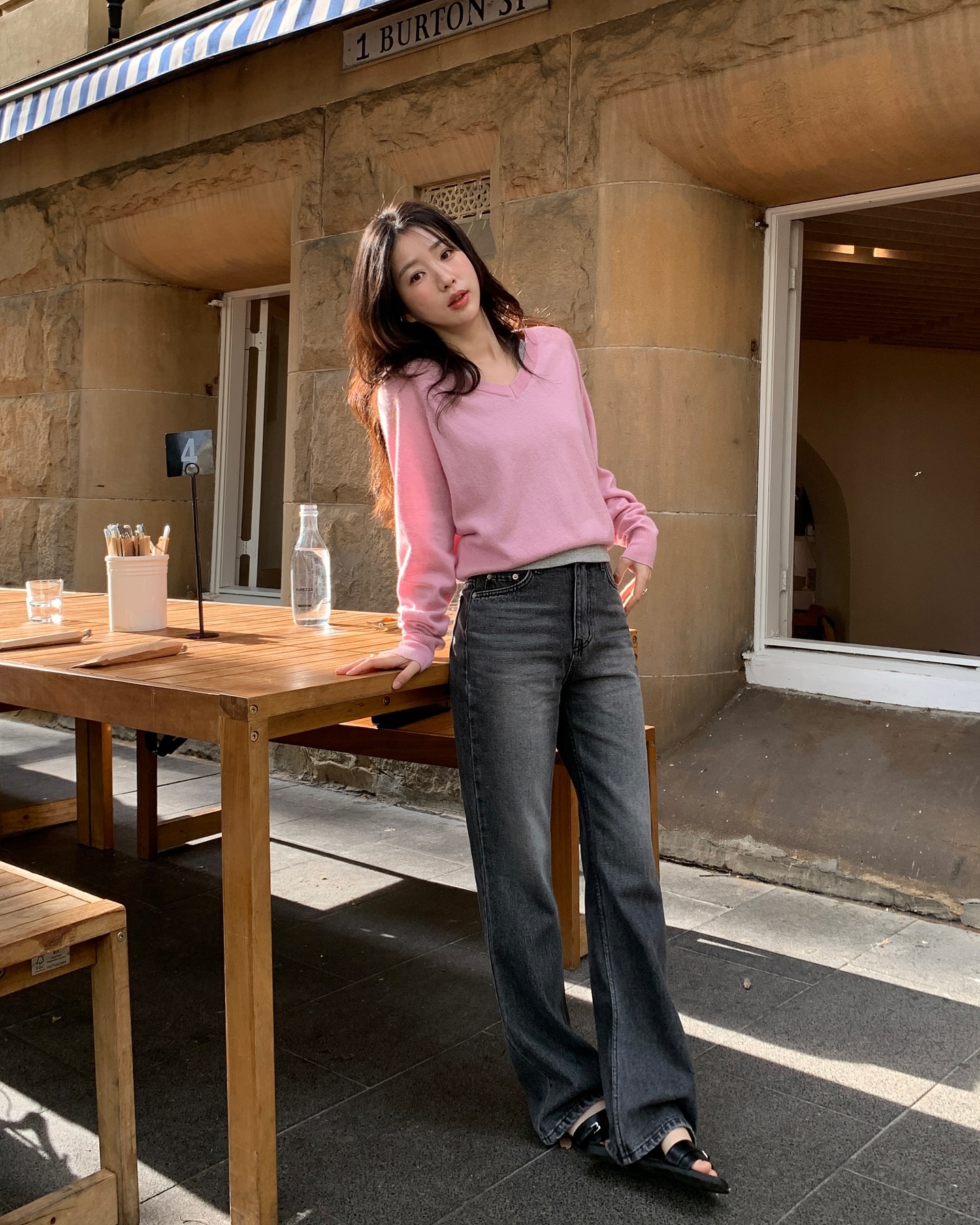 10 Set đồ màu sắc mùa đông giúp nàng nổi bật và thời thượng trong tiết trời lạnh - Ảnh 7. 10 Set đồ màu sắc mùa đông giúp nàng nổi bật và thời thượng trong tiết trời lạnh - Ảnh 7.