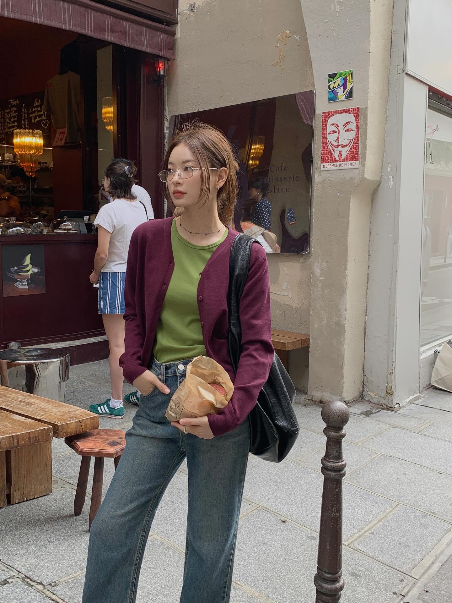 10 Set đồ màu sắc mùa đông giúp nàng nổi bật và thời thượng trong tiết trời lạnh - Ảnh 6. 10 Set đồ màu sắc mùa đông giúp nàng nổi bật và thời thượng trong tiết trời lạnh - Ảnh 6.