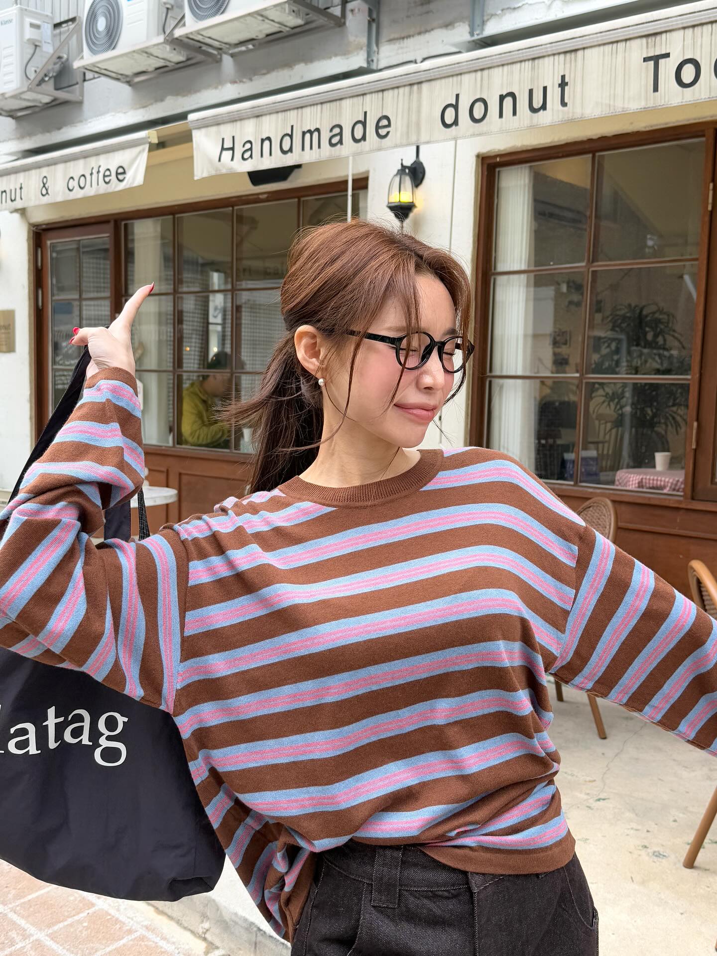 5 Tông màu trang phục tôn da hoàn hảo cho vẻ đẹp thời trang sang trọng - Ảnh 8. 5 Tông màu trang phục tôn da hoàn hảo cho vẻ đẹp thời trang sang trọng - Ảnh 8.