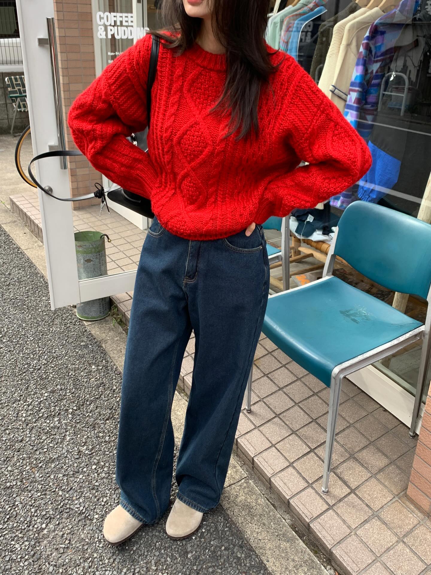 10 Set đồ màu sắc mùa đông giúp nàng nổi bật và thời thượng trong tiết trời lạnh - Ảnh 2. 10 Set đồ màu sắc mùa đông giúp nàng nổi bật và thời thượng trong tiết trời lạnh - Ảnh 2.