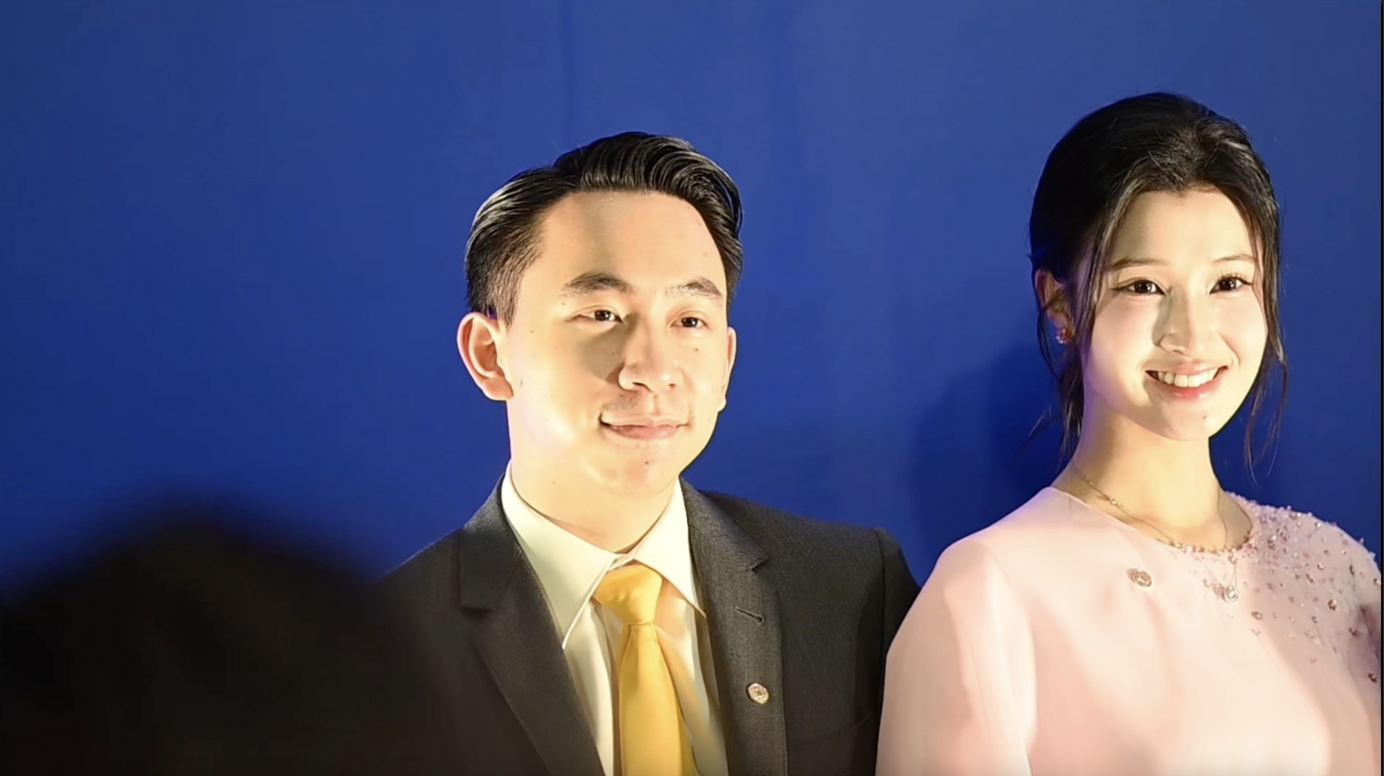 Hậu trường Á hậu Phương Nhi: Sắc đẹp và cuộc sống Hạnh phúc bên Minh Hoàng - Ảnh 7. Hậu trường Á hậu Phương Nhi: Sắc đẹp và cuộc sống Hạnh phúc bên Minh Hoàng - Ảnh 7.