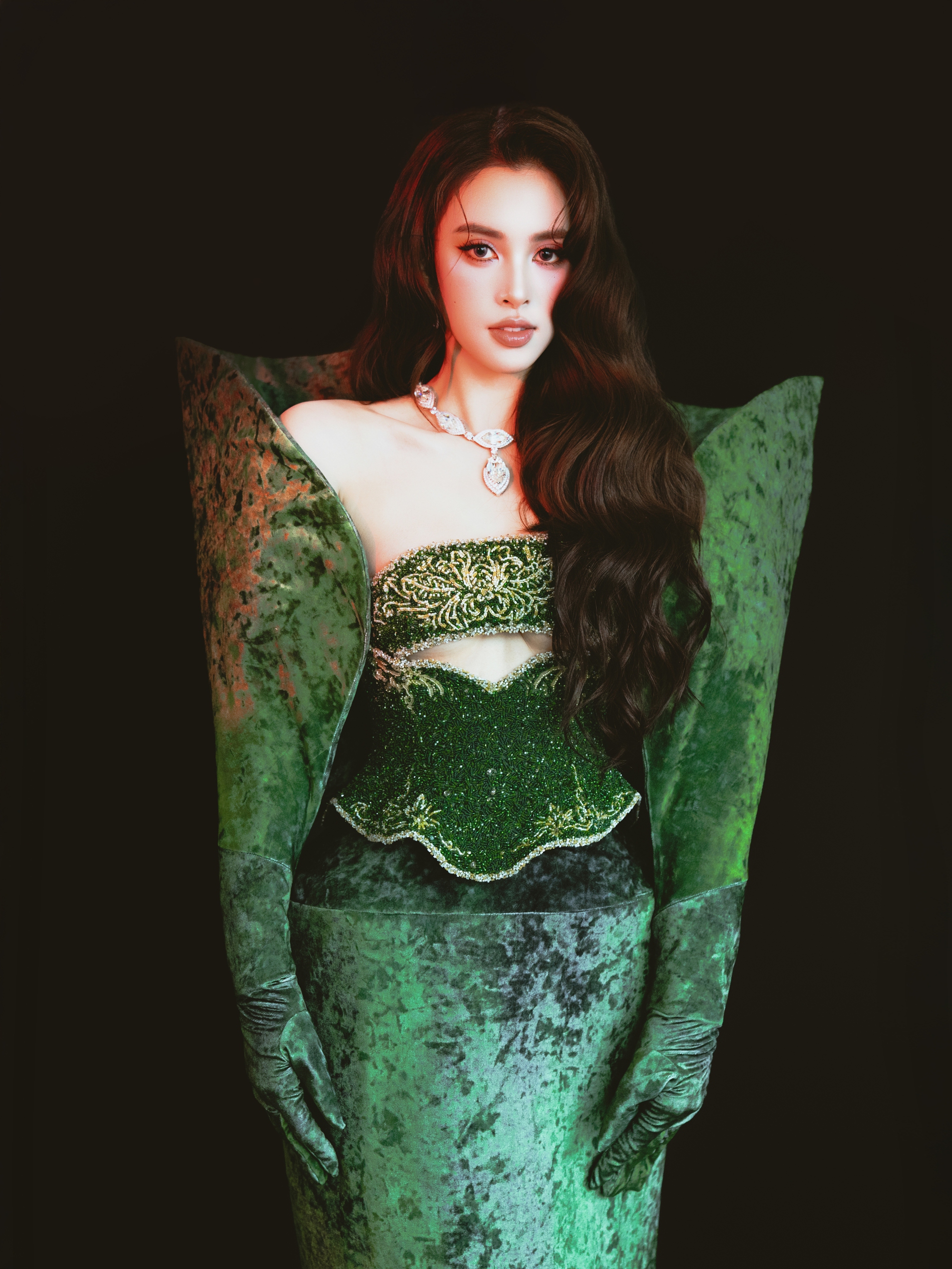 Ai bỏ lỡ phim Việt này thì thiệt ráng chịu: Cặp chính đẹp đôi phát hờn, nhìn mà hóng điên lên được- Ảnh 2. Ai bỏ lỡ phim Việt này thì thiệt ráng chịu: Cặp chính đẹp đôi phát hờn, nhìn mà hóng điên lên được- Ảnh 2.