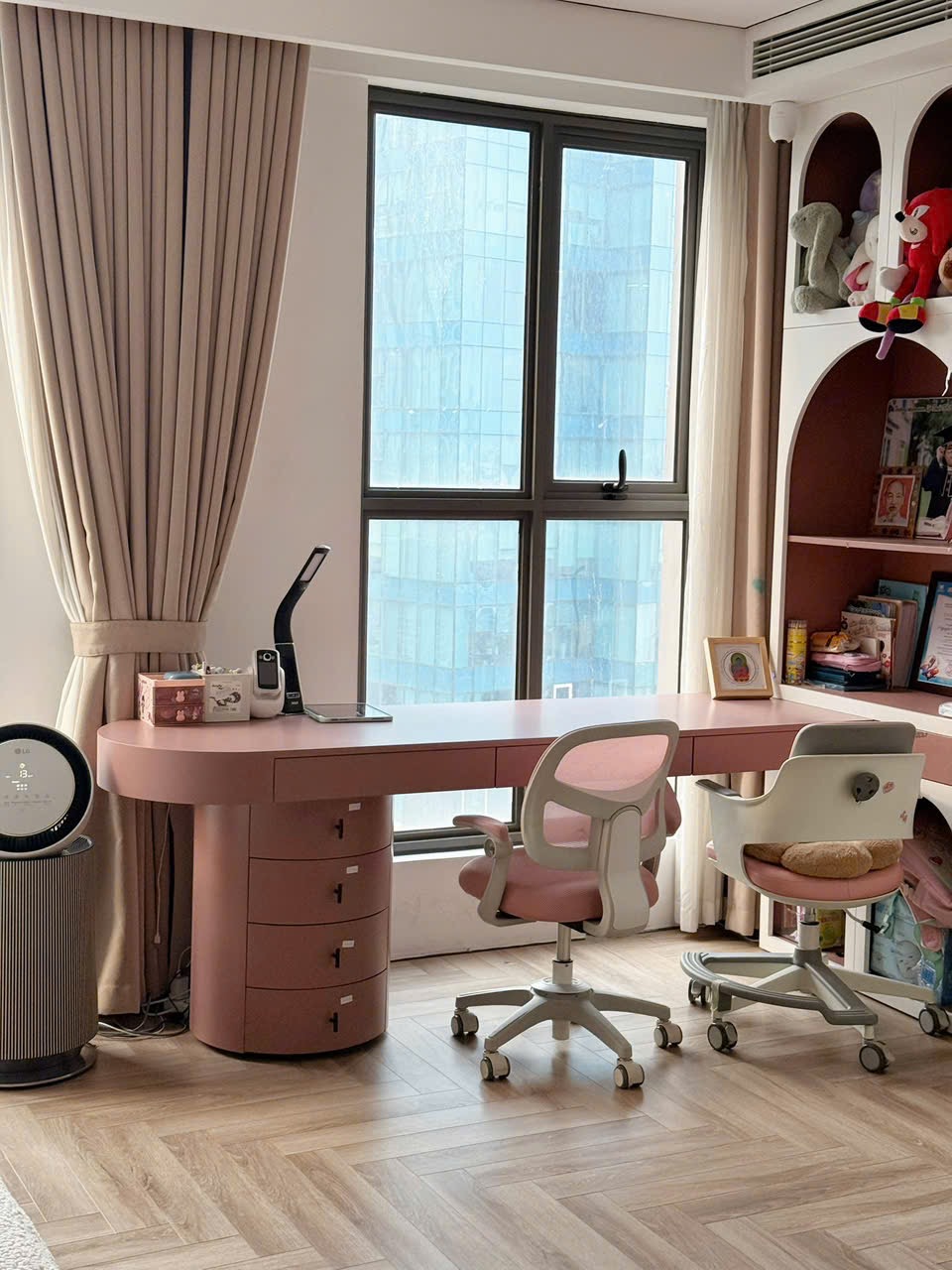 Căn hộ của cô gái 9x Hà thành viral khắp cõi mạng, nhận “bão like” vì đẹp ngất ngây như tranh vẽ- Ảnh 18.