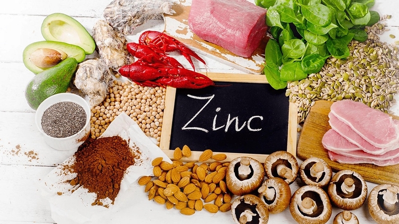 Có nên bổ sung kẽm cho trẻ? Bác sĩ phân tích rõ điều cha mẹ cần biết- Ảnh 2.