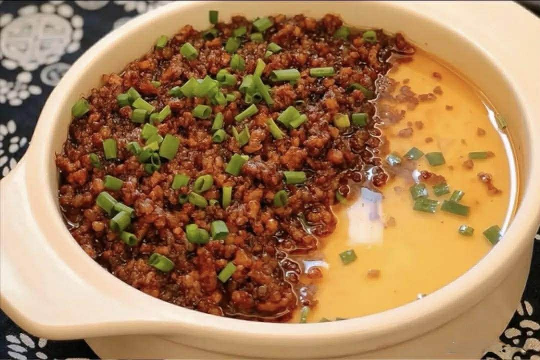 Trời lạnh rồi, gia đình tôi mê 3 món hấp này lắm: Ít dầu mỡ, bổ dưỡng, chỉ cần hấp thôi là ấm bụng và ngon lành - Ảnh 9.