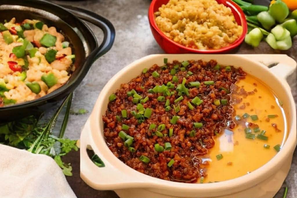 Trời lạnh rồi, gia đình tôi mê 3 món hấp này lắm: Ít dầu mỡ, bổ dưỡng, chỉ cần hấp thôi là ấm bụng và ngon lành - Ảnh 4.