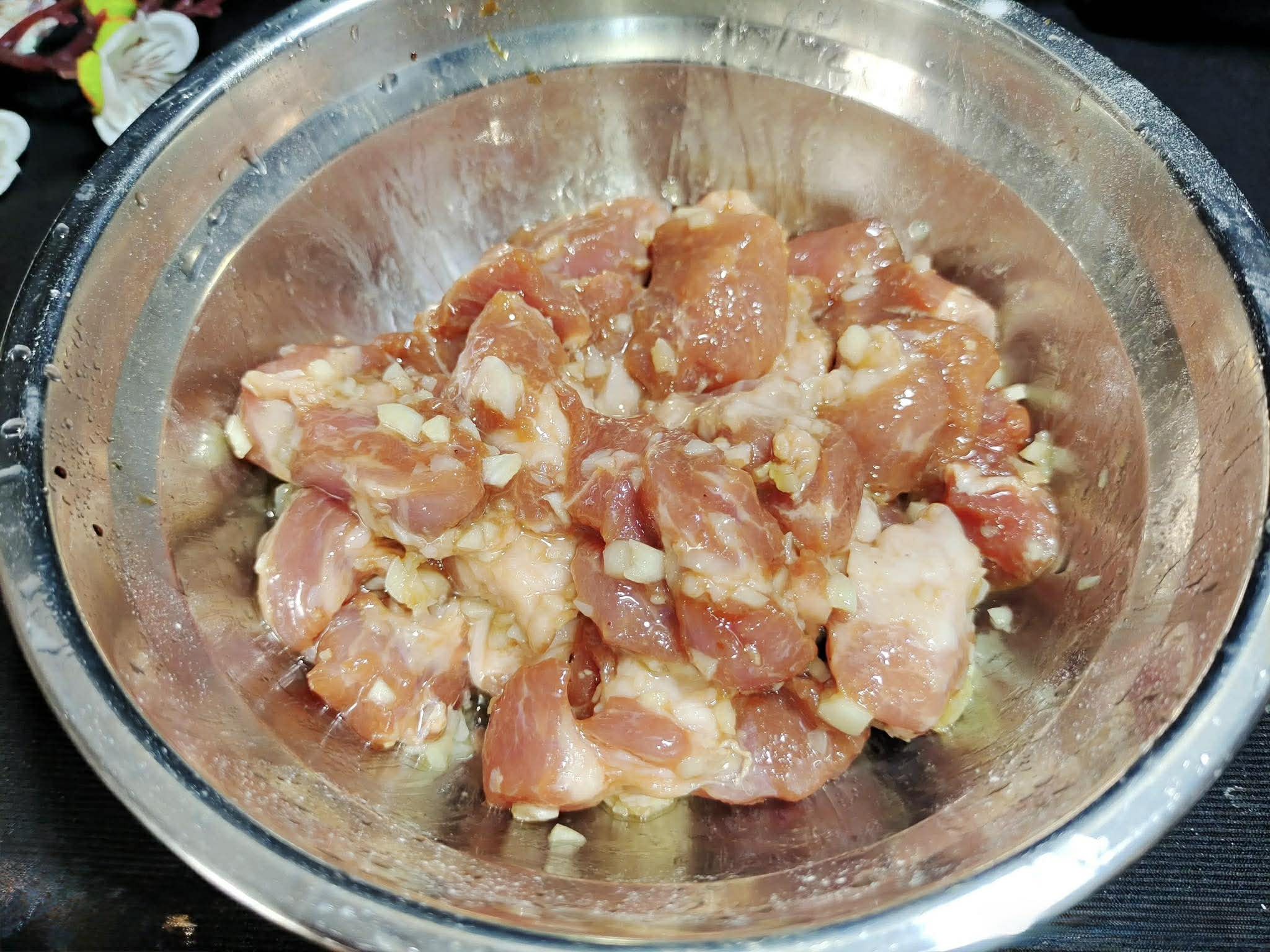 Công thức kết hợp 2 nguyên liệu cho ra món ăn ngon ngay khi vừa chín tới, cách làm đơn giản và cả gia đình sẽ yêu thích. - Ảnh 4.