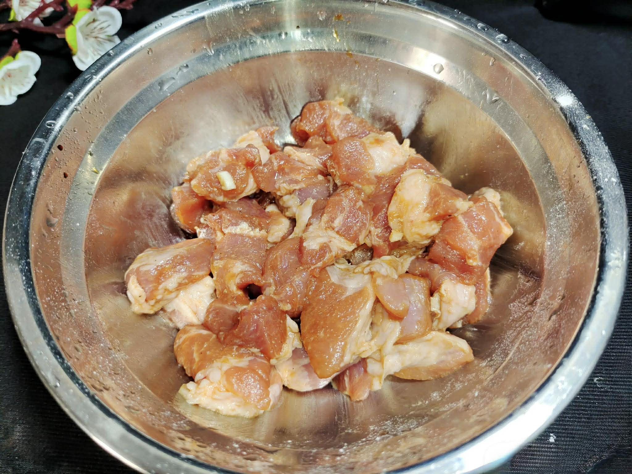 Công thức kết hợp 2 nguyên liệu cho ra món ăn ngon ngay khi vừa chín tới, cách làm đơn giản và cả gia đình sẽ yêu thích. - Ảnh 2.