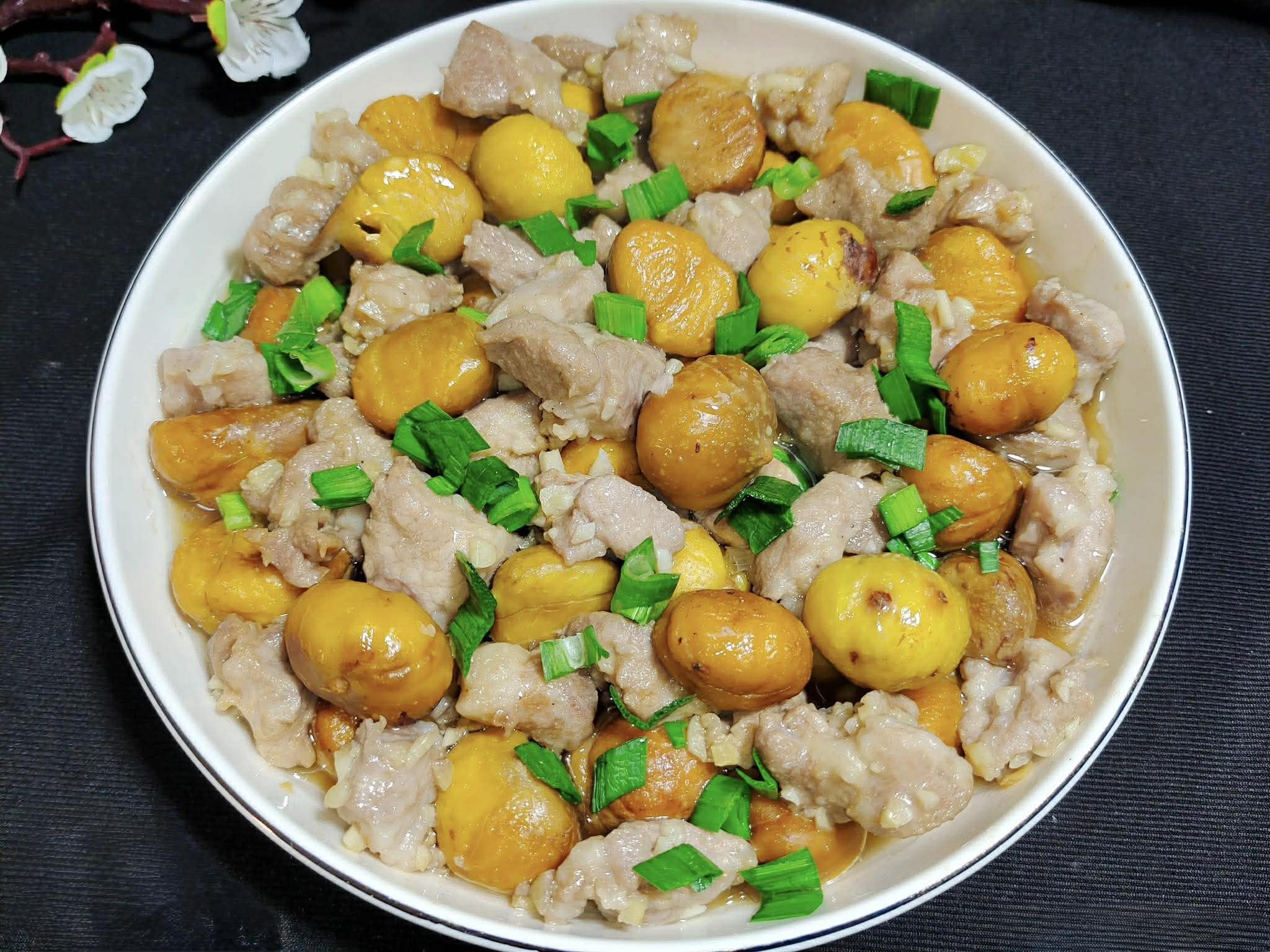 Công thức kết hợp 2 nguyên liệu cho ra món ăn ngon ngay khi vừa chín tới, cách làm đơn giản và cả gia đình sẽ yêu thích. - Ảnh 7.