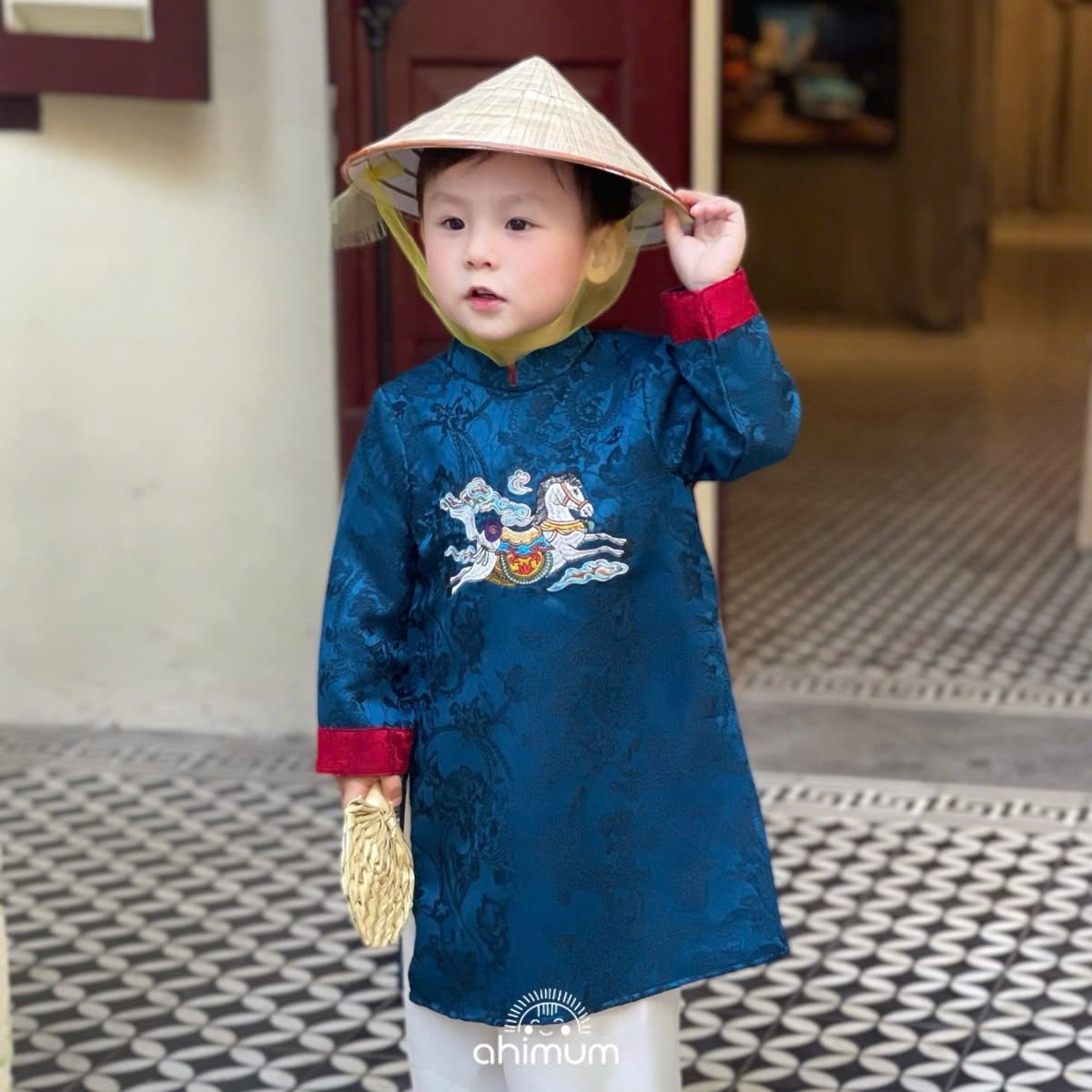 - Ảnh 3. - Ảnh 3.