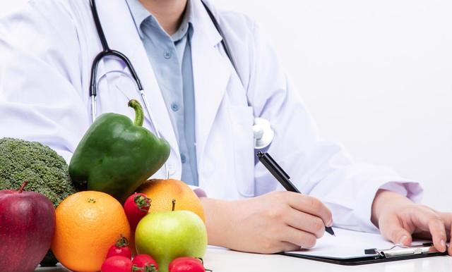 Ăn một rổ cam quýt cũng không bằng ăn một cân thứ này - bác sĩ gọi là 