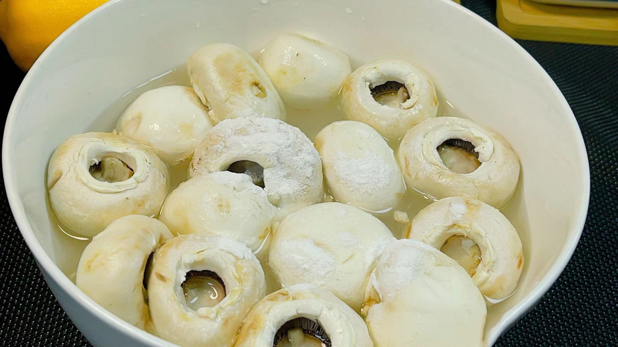 Thịt chay M&ugrave;a đ&ocirc;ng: Nấm mỡ - vua bồi bổ với gi&aacute; b&igrave;nh d&acirc;n v&agrave; dinh dưỡng vượt trội - Ảnh 1.