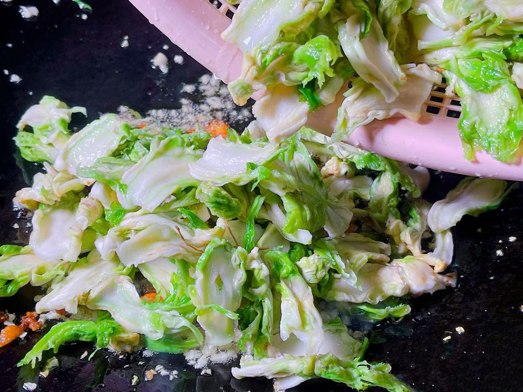 Cải mầm khô - món ngon giải nhiệt mùa đông cho bữa cơm thêm hấp dẫn - Ảnh 9. Cải mầm khô - món ngon giải nhiệt mùa đông cho bữa cơm thêm hấp dẫn - Ảnh 9.