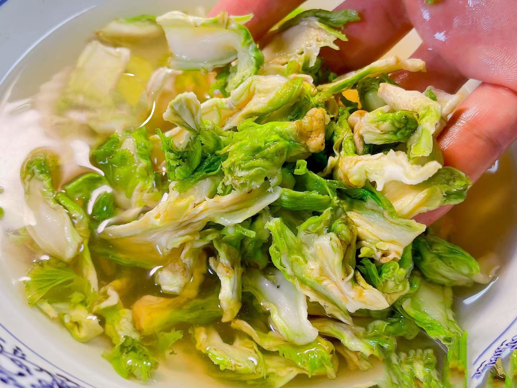 Cải mầm khô - món ngon giải nhiệt mùa đông cho bữa cơm thêm hấp dẫn - Ảnh 7. Cải mầm khô - món ngon giải nhiệt mùa đông cho bữa cơm thêm hấp dẫn - Ảnh 7.