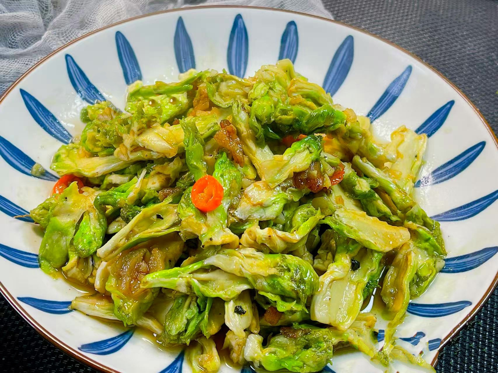 Cải mầm khô - món ngon giải nhiệt mùa đông cho bữa cơm thêm hấp dẫn - Ảnh 11. Cải mầm khô - món ngon giải nhiệt mùa đông cho bữa cơm thêm hấp dẫn - Ảnh 11.