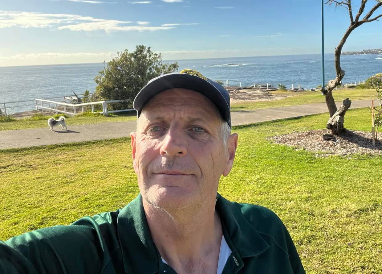 Danh t&iacute;nh nạn nh&acirc;n vụ xả s&uacute;ng tại &Uacute;c: Thảm kịch kinh ho&agrave;ng ở b&atilde;i biển Bondi - Ảnh 2.