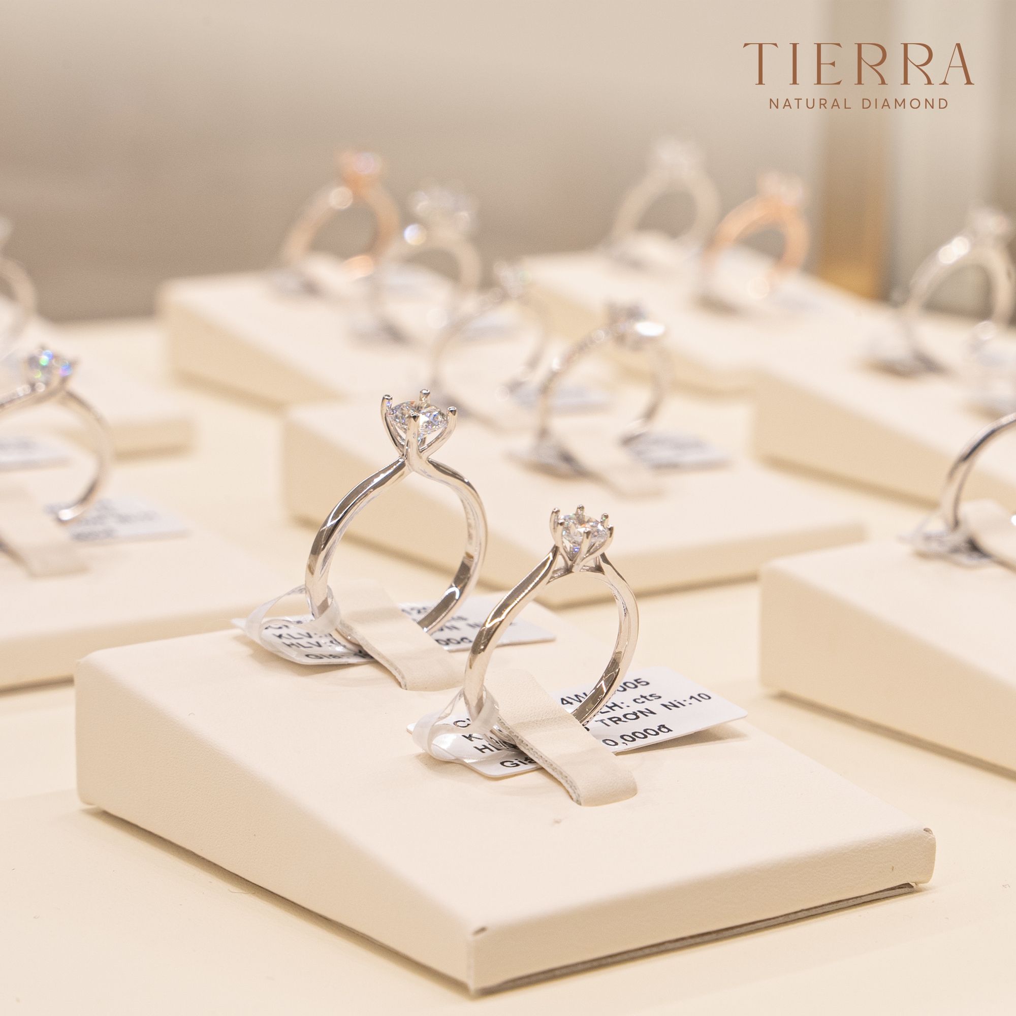 3 lưu &yacute; để lựa chọn cặp nhẫn cưới online ưng &yacute;- Ảnh 2.