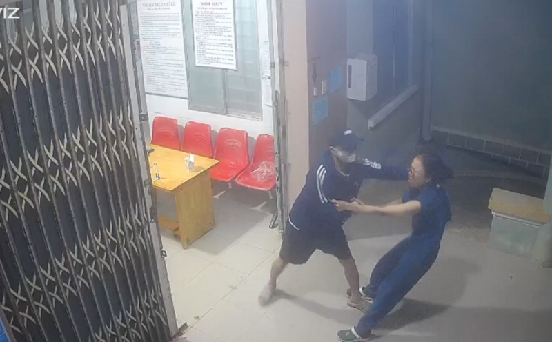 Khống chế nh&acirc;n vi&ecirc;n trạm y tế: Vụ cướp tại x&atilde; Đại L&atilde;nh g&acirc;y chấn động - Ảnh 3.