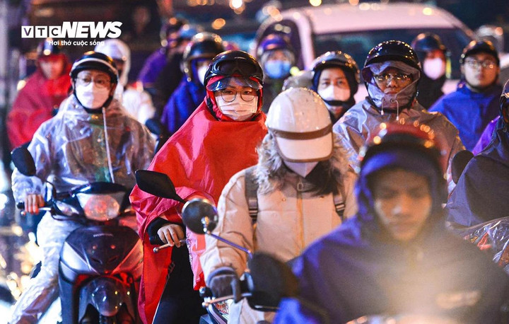 Dự b&aacute;o thời tiết 16/12: Miền Bắc nắng hanh, đ&ecirc;m c&oacute; mưa v&agrave; d&ocirc;ng - Ảnh 1.