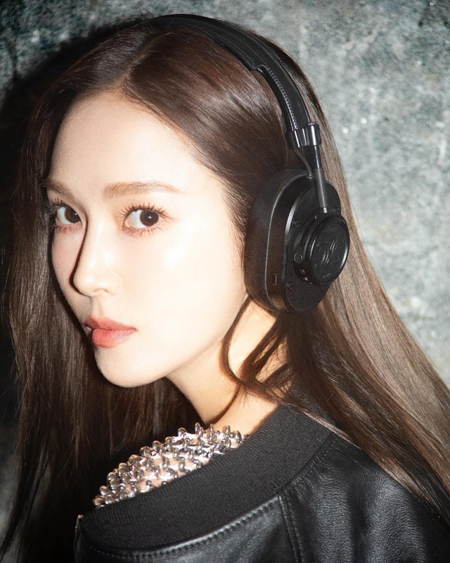 Đến tiểu thư t&agrave;i phiệt Kpop cũng lười gội đầu, lạ thay t&oacute;c l&uacute;c n&agrave;o cũng đẹp- Ảnh 1.