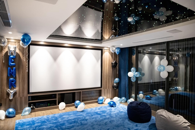 Cường Đô La và khối tài sản khổng lồ Từ sự nghiệp kinh doanh thành công - Ảnh 5. Cường Đô La và khối tài sản khổng lồ Từ sự nghiệp kinh doanh thành công - Ảnh 5.