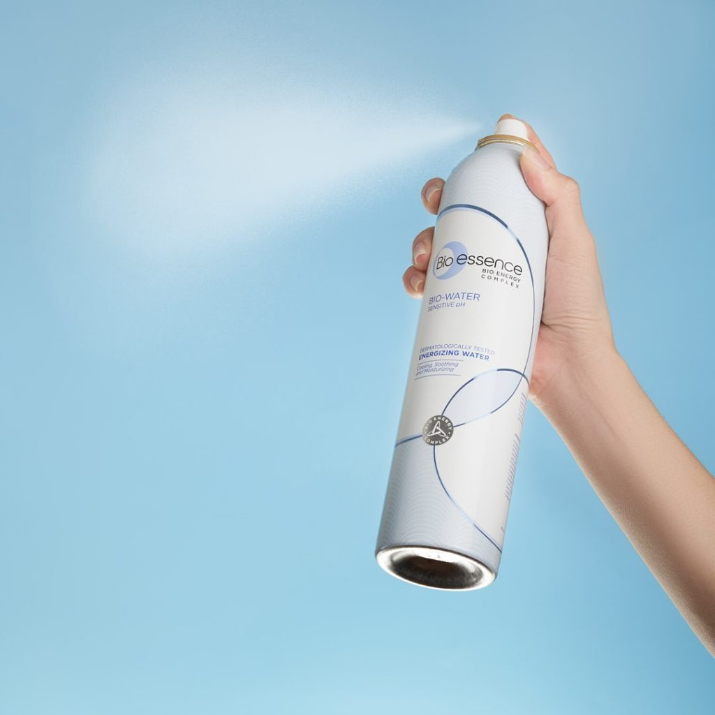 D&ugrave;ng th&ecirc;m m&oacute;n đồ b&igrave;nh d&acirc;n n&agrave;y, l&agrave;n da của bạn sẽ ngậm nước như đi spa về - Ảnh 7.