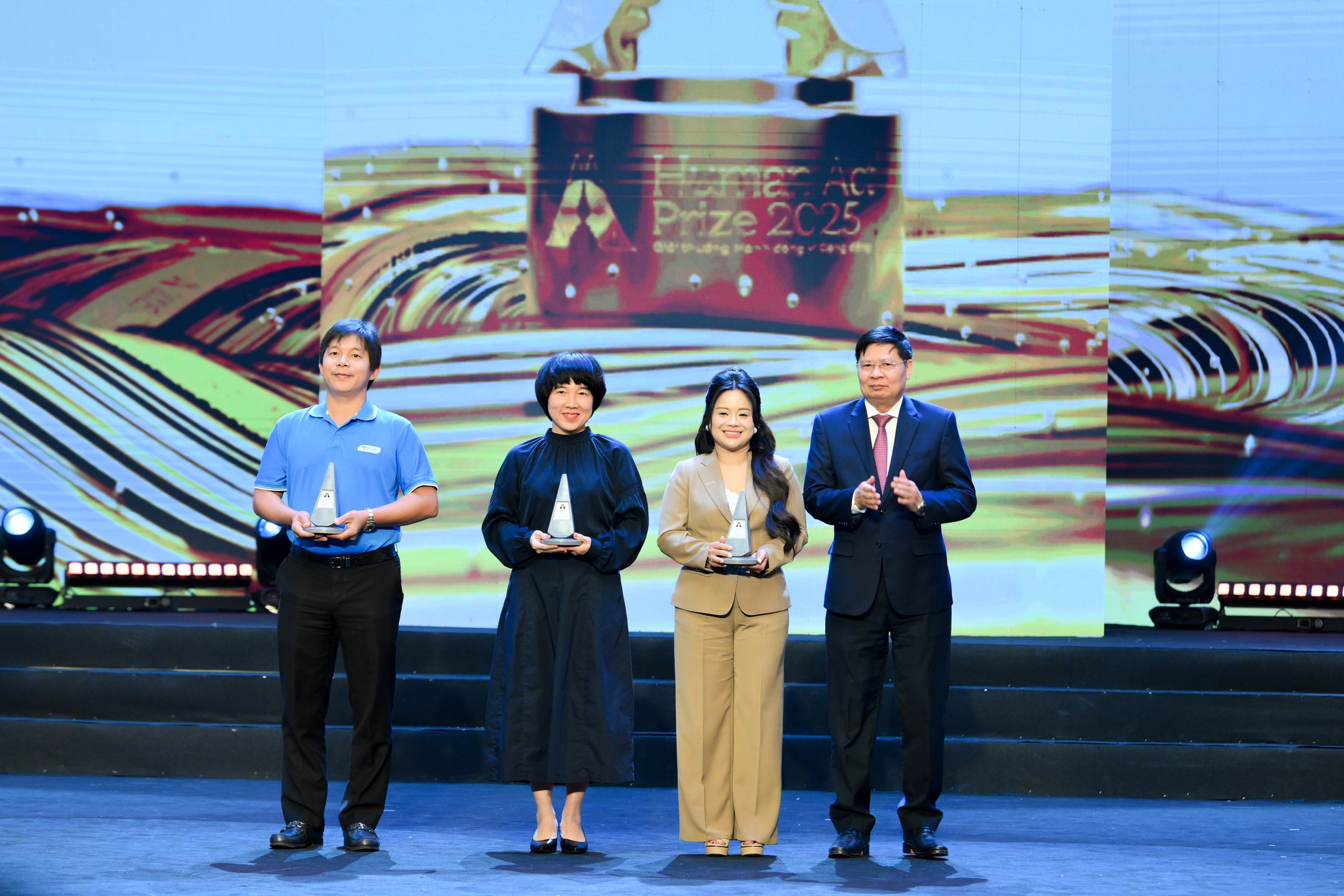 5 dự án được vinh danh tại hạng mục cao quý Giải thưởng năm - Giải thưởng Hành động vì cộng đồng 2025 - Ảnh 7.