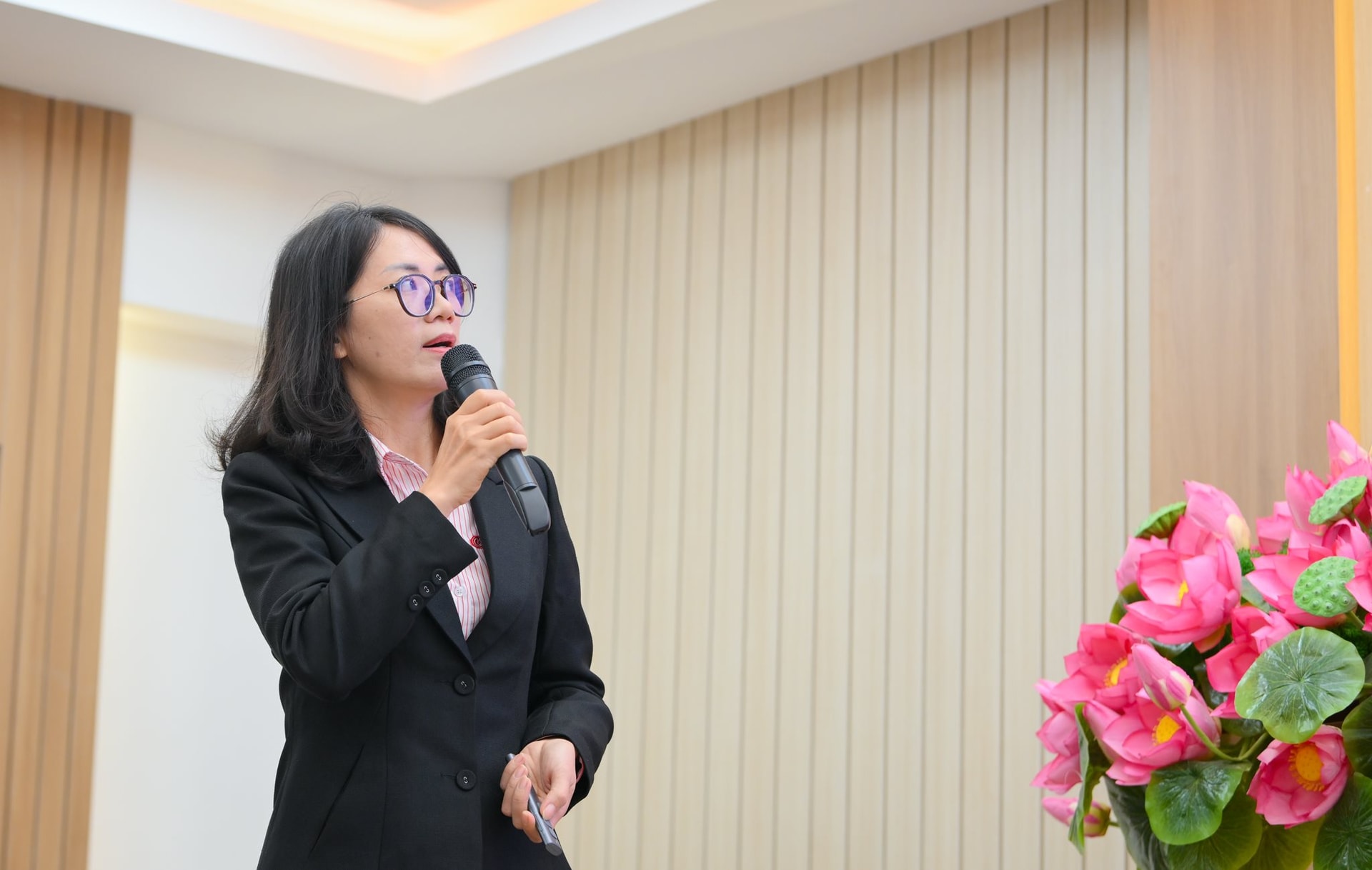 Trồng cỏ c&acirc;y: Doanh nghiệp Việt chinh phục thị trường dược liệu 10 tỷ USD - Ảnh 3.