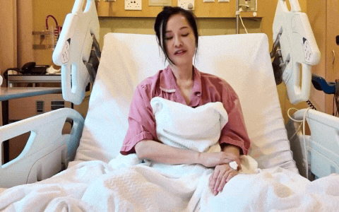 T&igrave;nh trạng của diva Hồng Nhung sau 1 năm mắc ung thư v&uacute;- Ảnh 1.