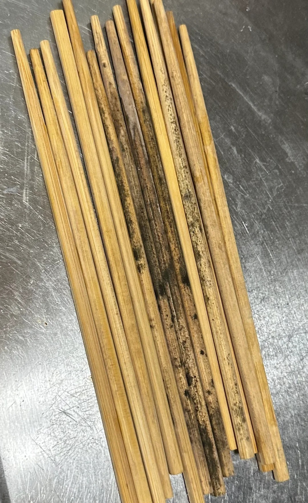 Sang năm 2026, tôi xin thề danh dự sẽ VỨT BỎ 7 thứ Sang năm 2026, tôi xin thề danh dự sẽ VỨT BỎ 7 thứ