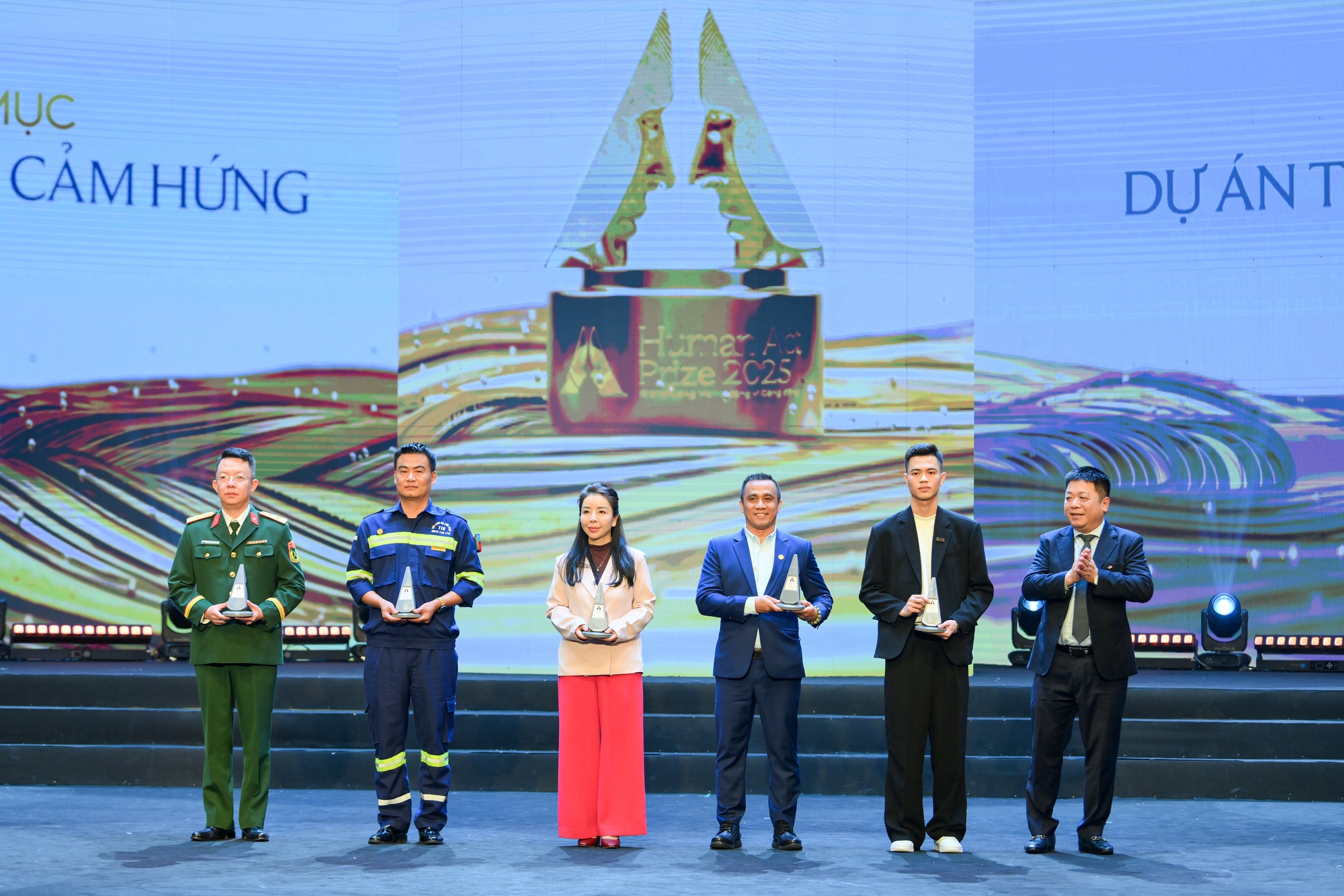 5 dự &aacute;n được vinh danh tại hạng mục cao qu&yacute; Giải thưởng năm - Giải thưởng H&agrave;nh động v&igrave; cộng đồng 2025 - Ảnh 9.