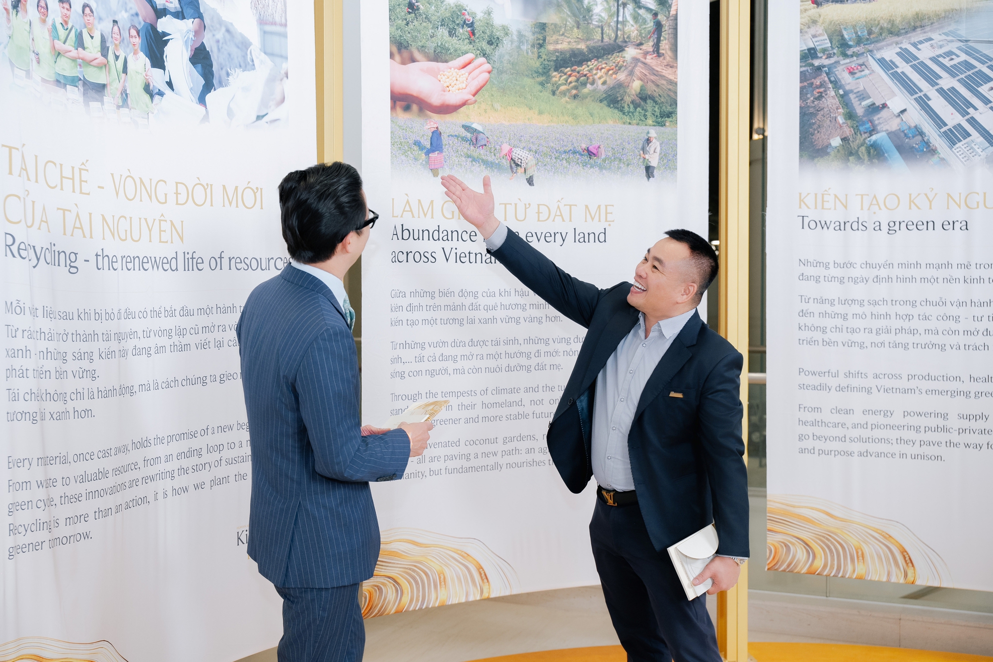 Giải thưởng H&agrave;nh động v&igrave; cộng đồng 2025: Khoảnh khắc x&uacute;c động tại Nh&agrave; h&aacute;t Hồ Gươm - Ảnh 2.