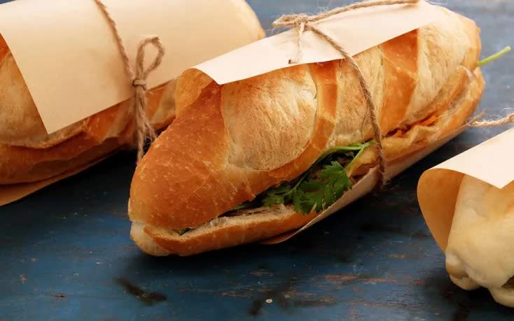 B&aacute;nh m&igrave; Việt Nam - từ m&oacute;n ăn đường phố đến đỉnh cao ẩm thực thế giới - Ảnh 1.