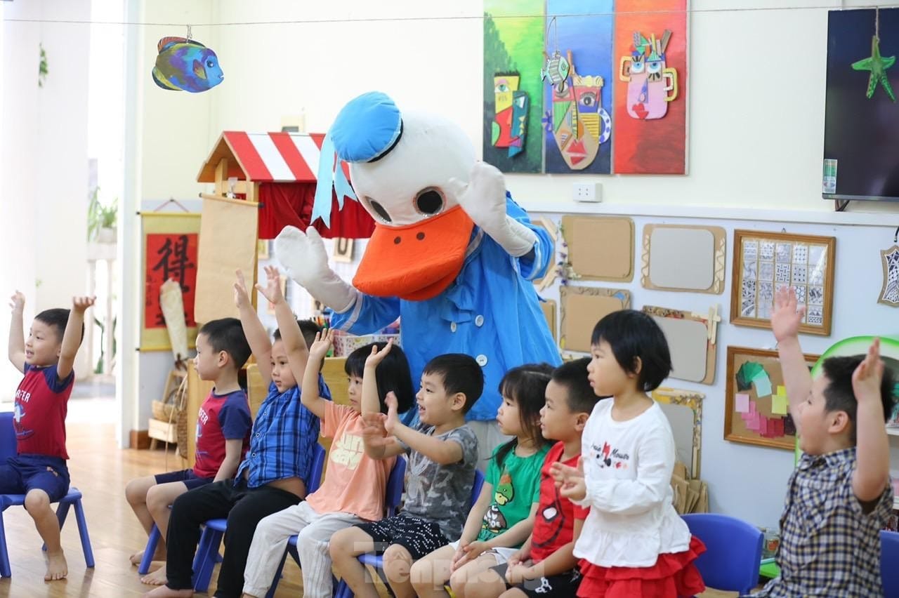 H&agrave; Nội &ocirc; nhiễm kh&ocirc;ng kh&iacute; trở lại: Mẹ đừng chủ quan khi đưa con đi đến nh&agrave; trẻ- Ảnh 5.