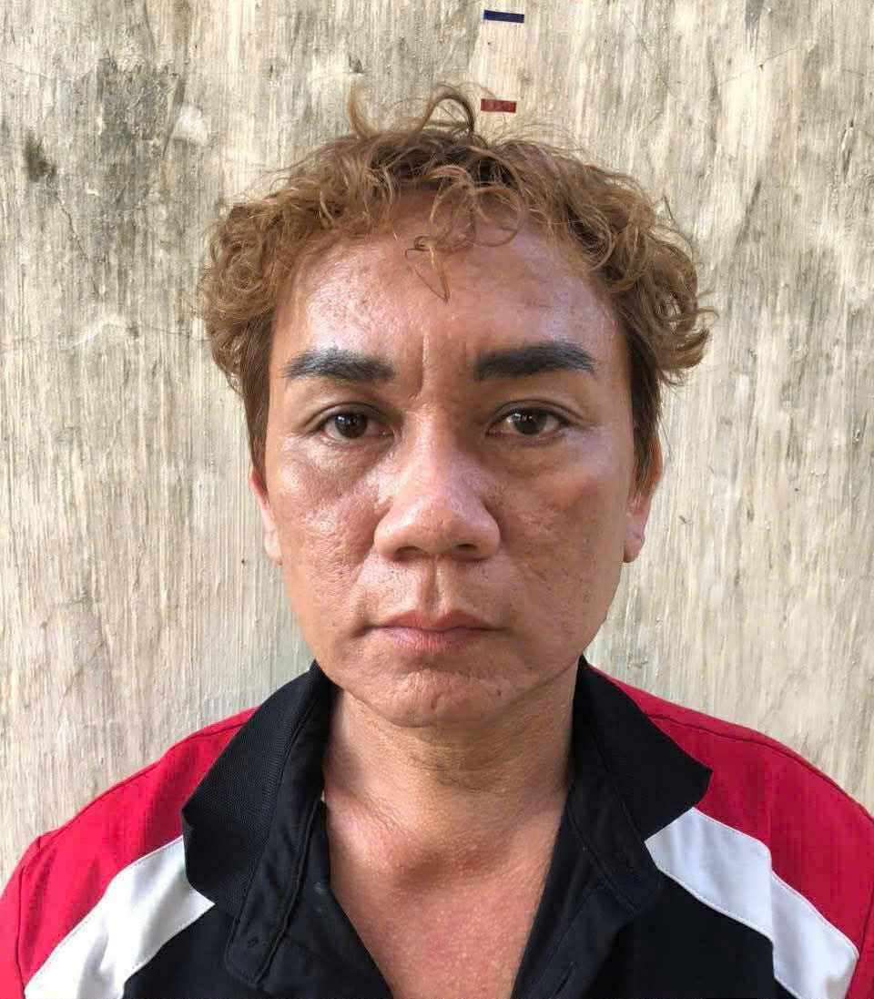 Vụ việc lao xe v&agrave;o người th&acirc;n ở T&acirc;y Ninh g&acirc;y chấn động dư luận - Ảnh 2.