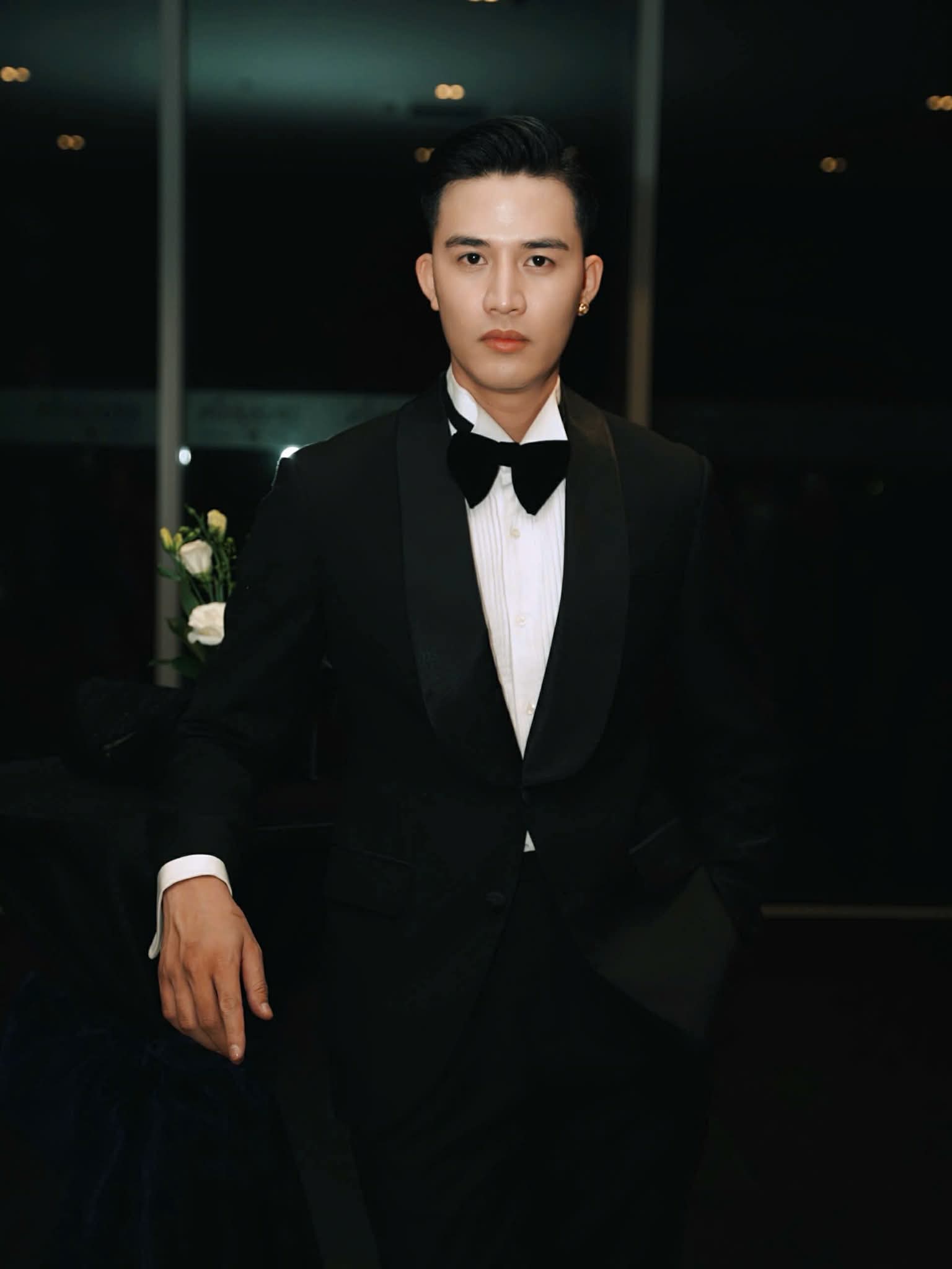 Á vương 1 Manhunt Việt Nam 2025 Đỗ Trung Tuấn: Màn "lột xác" ấn tượng từ "Thượng úy" màn ảnh VTV - Ảnh 1.