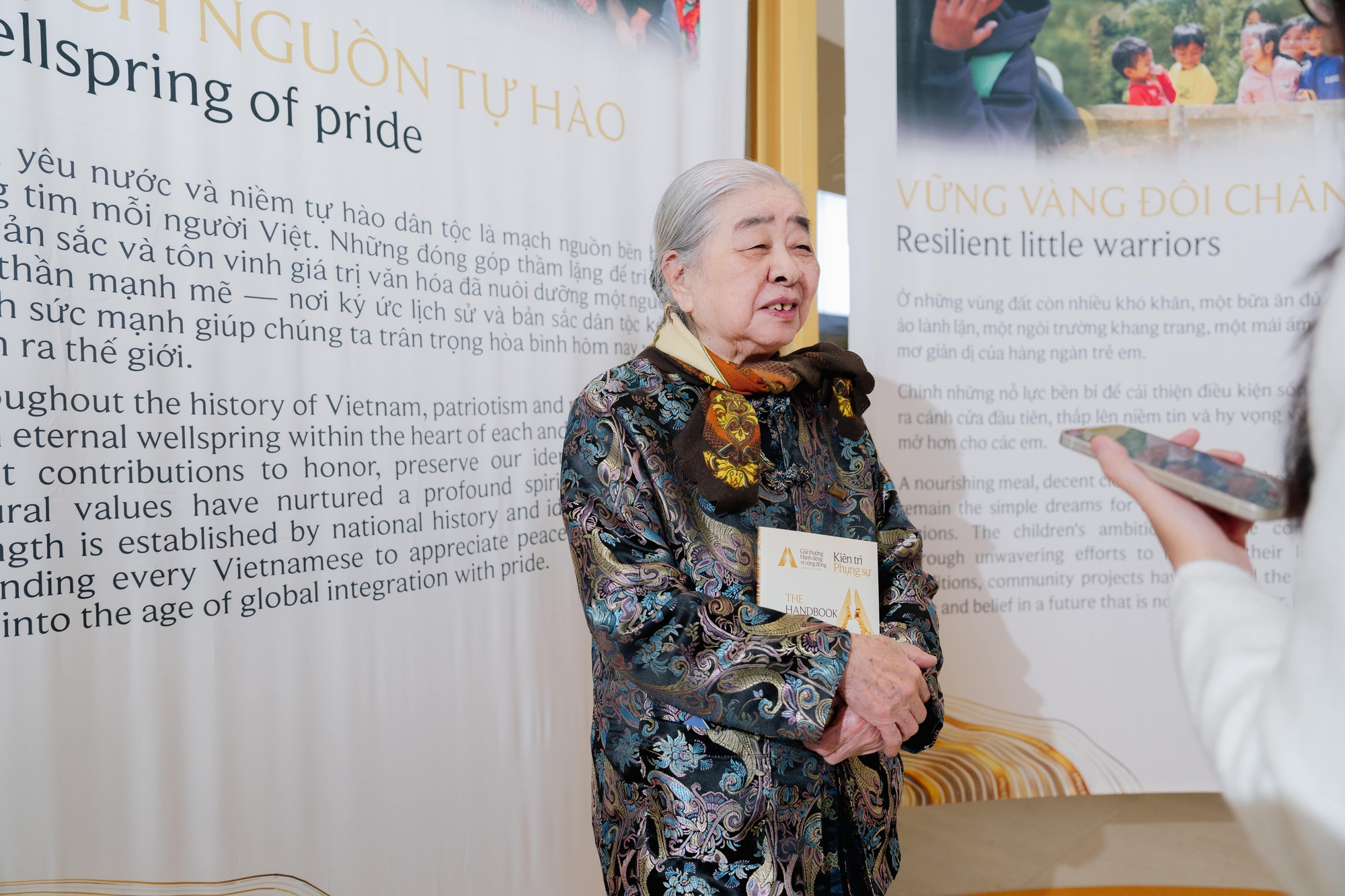 Hành trình Mắt Sáng Cộng Đồng: Giúp triệu đôi mắt người Việt sáng khỏe - Ảnh 4. Hành trình Mắt Sáng Cộng Đồng: Giúp triệu đôi mắt người Việt sáng khỏe - Ảnh 4.